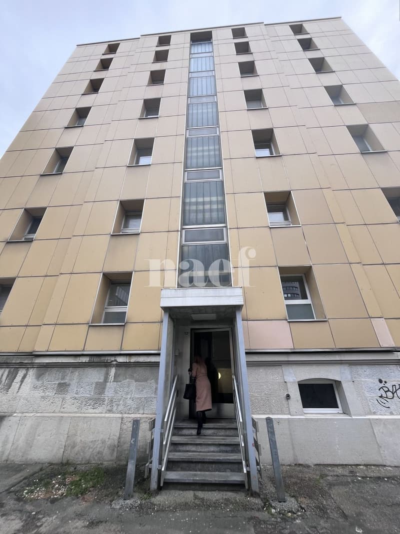 Appartement de 1.5 pièces en plein centre-ville (1)