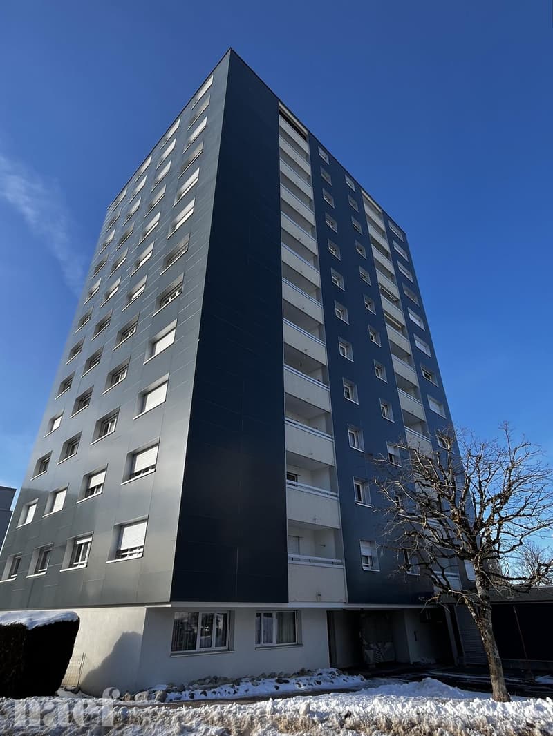 3.5 pièces rénové avec balcon (1)