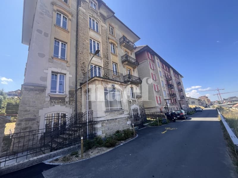 Superbe appartement de 5 pièces au 2ème étage (1)