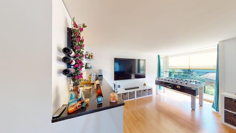Geräumige, 5.5-Zimmer Gartenwohnung inkl. Einstellhallenplatz und Bastelraum (3)