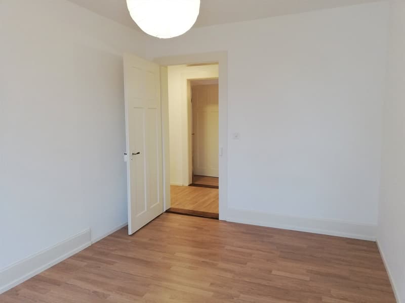 Charmant appartement de 3 pièces dans un immeuble ancien à St. Gallen (9)