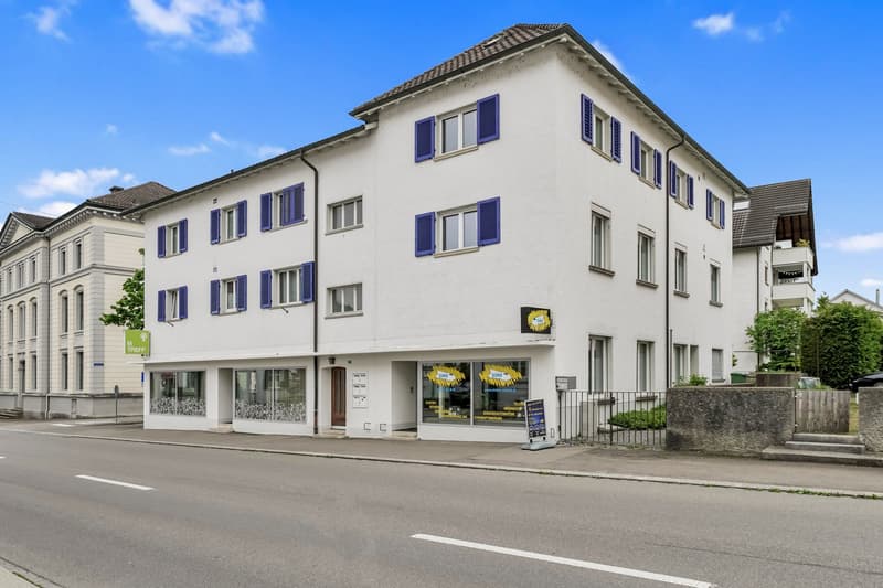 Renditeobjekt an Zentraler Lage - Mehrfamilienhaus mit 5 Wohnungen + 2 Gewerbe (3)