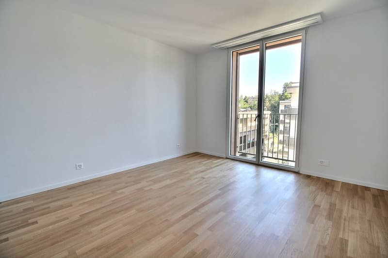 Helles 2.5-Zimmer-Dachwohnung in Marly (5)