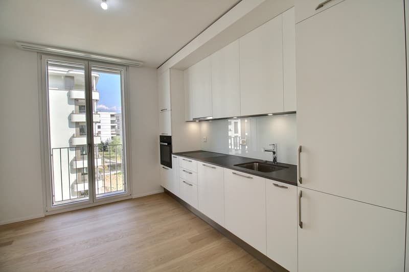 Schönes 2.5-Zimmer-Apartment in Marly! (2)