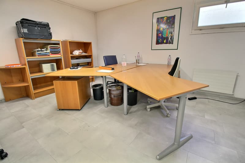 Bureau meublé à louer à Villars-sur-Glâne (2)