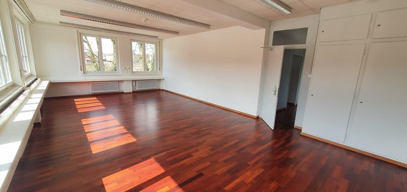 Büro 8, 1. OG