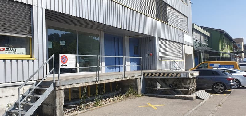 Laderampe / Warenlift