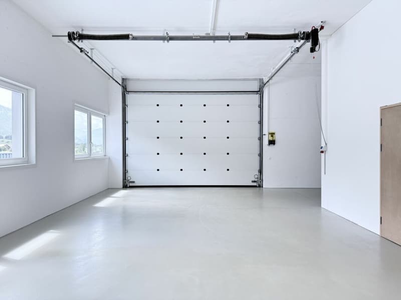 Espace commercial génial avec rampe d'accès (15)