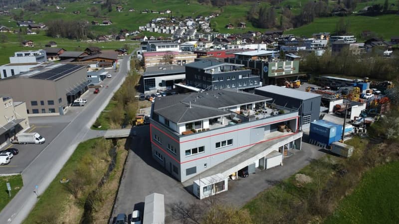 Espace commercial génial avec rampe d'accès (1)