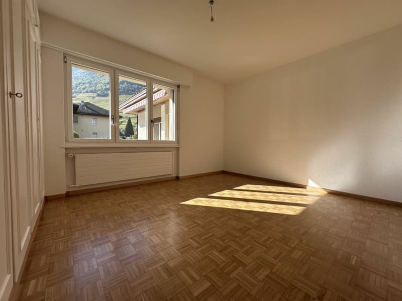 Casa indipendente con possibilità di attività indipendente e grande terrazza (7)