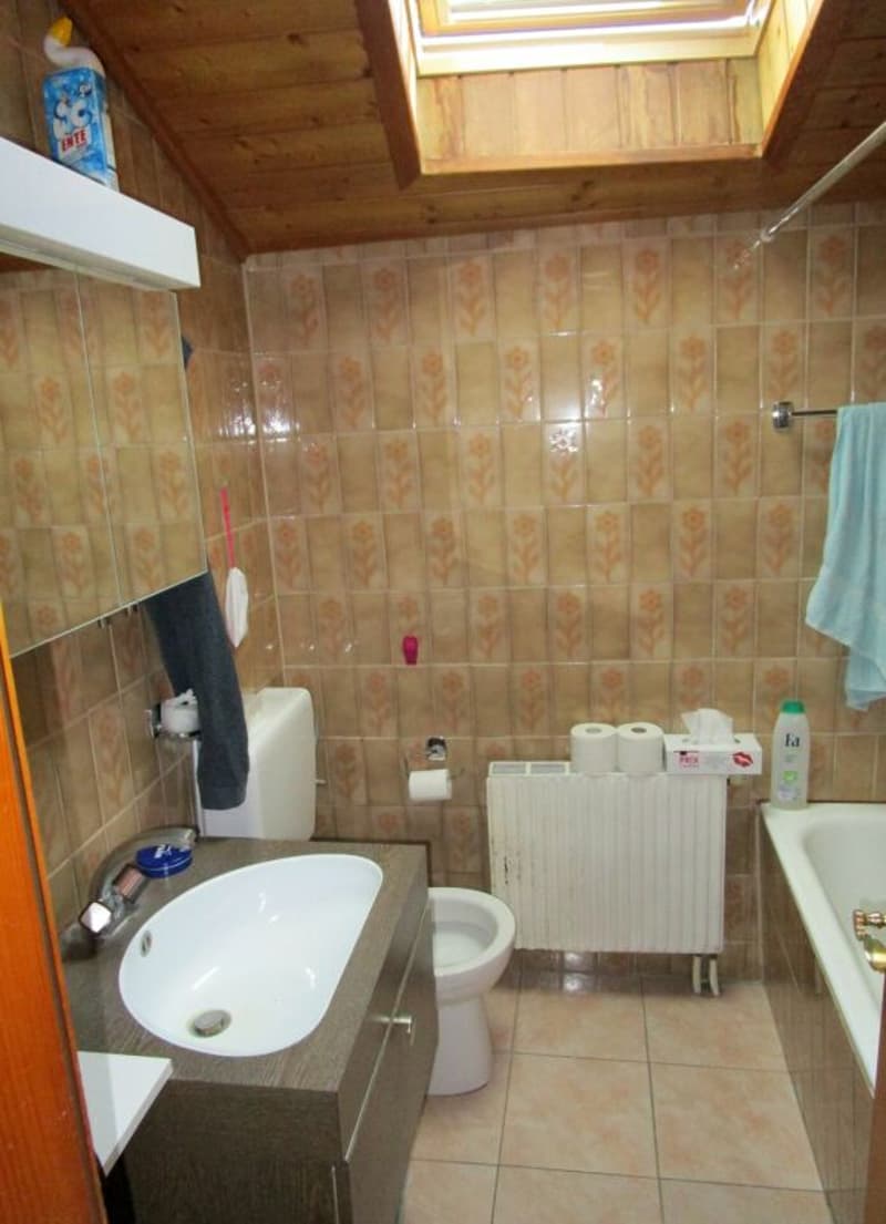 Chalet di 3 appartamenti, ideale per rendita (15)