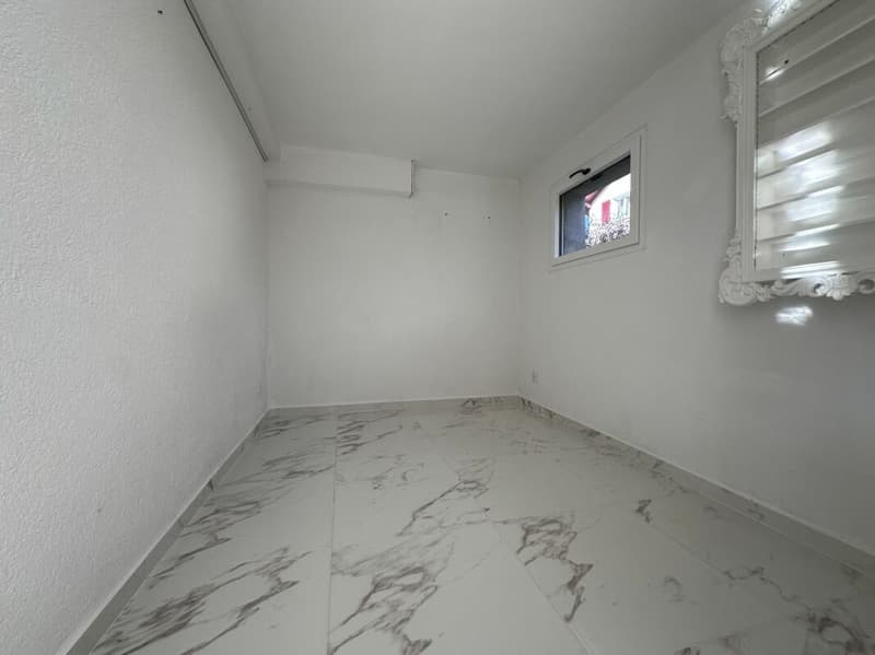 Casa indipendente con possibilità di attività indipendente e grande terrazza (13)