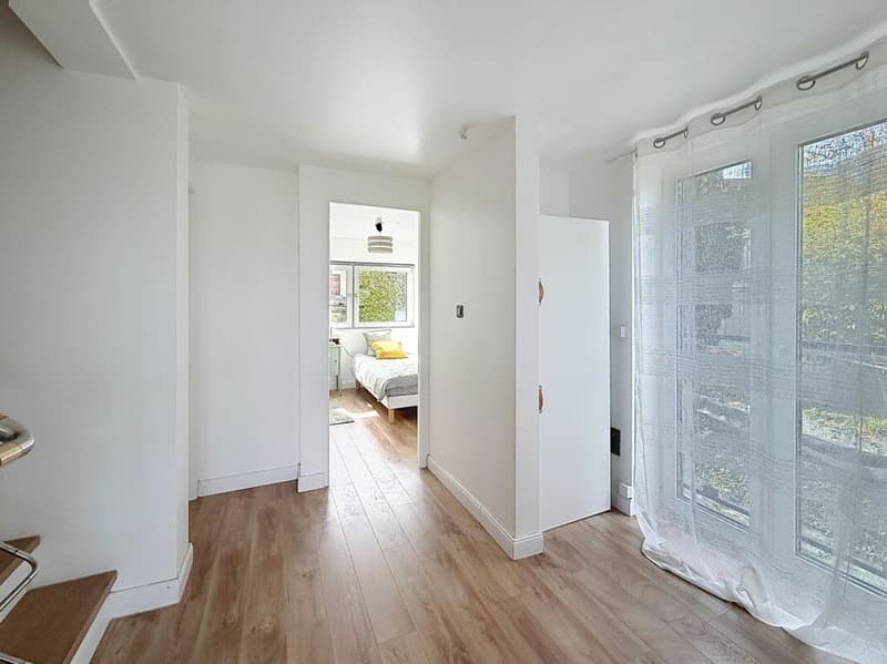 Pair of semi-detached 5.5-room houses in Lugrin with lake view (12)