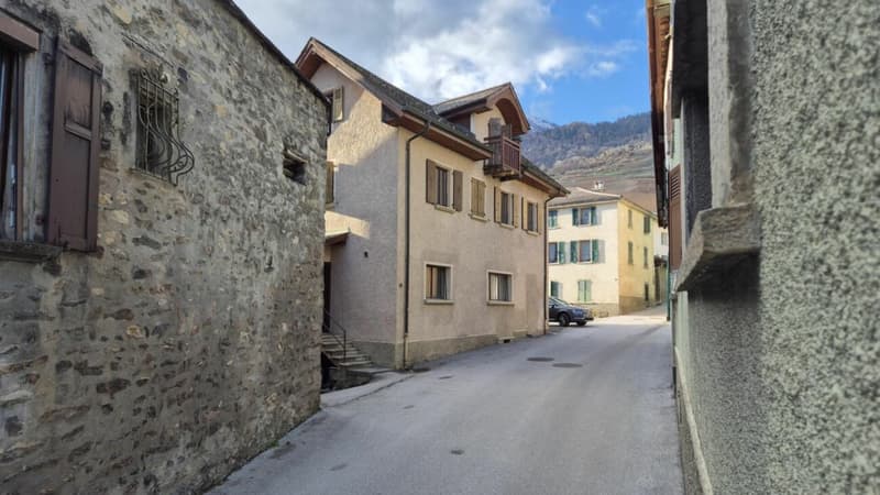 Dorfhaus mit 6 Zimmern in Leytron (1)