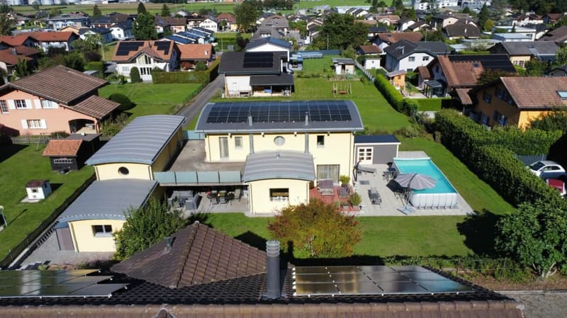 Detached house with habitable annex in Collombey (3)