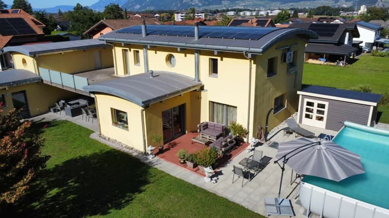 Detached house with habitable annex in Collombey (5)