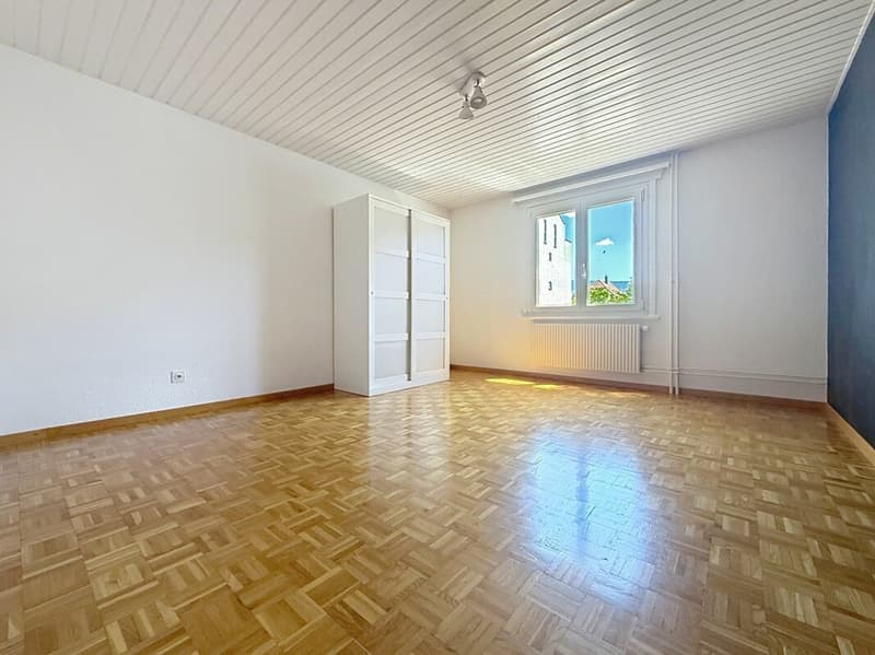 Sehr schönes und geräumiges 3.5-Zimmer-Apartment in Delémont (7)