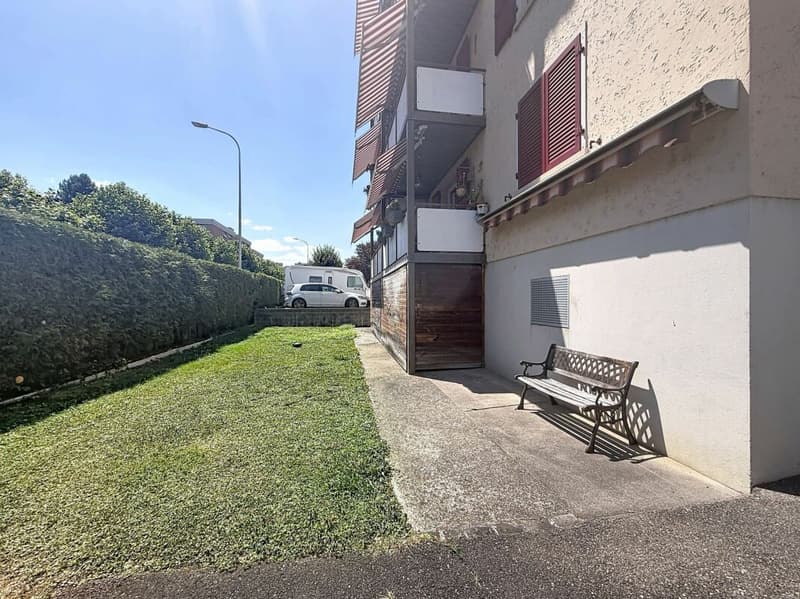 Sehr schönes und geräumiges 3.5-Zimmer-Apartment in Delémont (9)