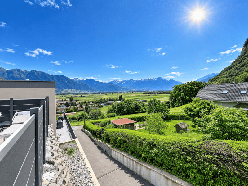 Sublimes Reihenhaus-Villa mit 4,5 Zimmern in Vouvry! (1)