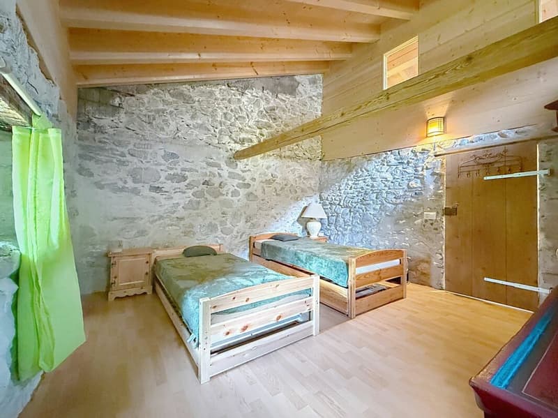 Sublime maison alpine à Orsière (11)