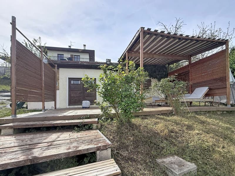 Maison jumelée de 5.5 pces de 126 m2 à Lugrin (18)