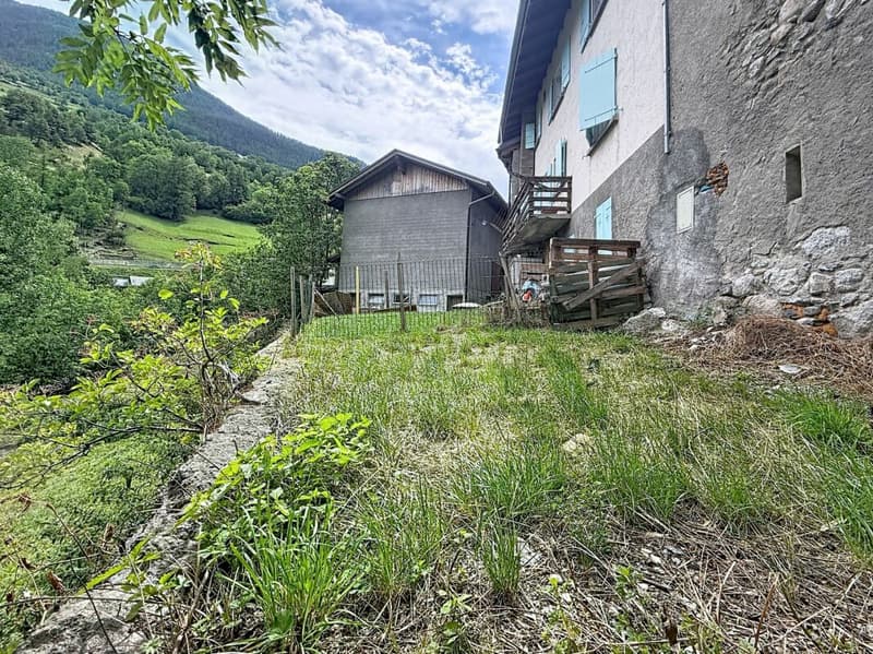 Belle maison alpine à Orsière (3)