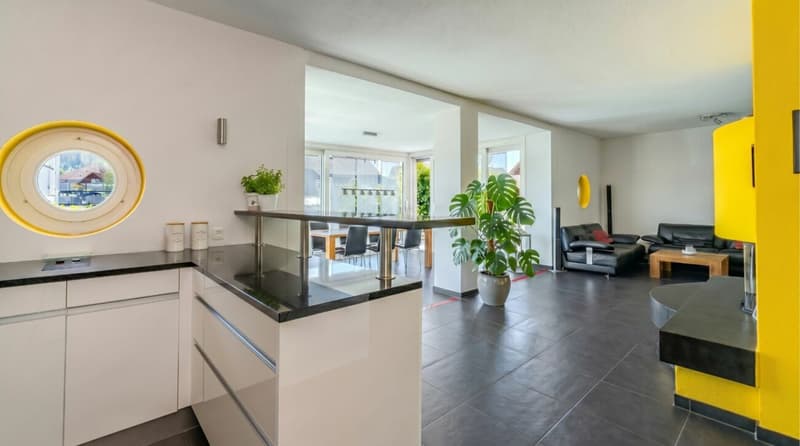 Einfamilienhaus mit viel Platz und weitläufigem Garten (5)