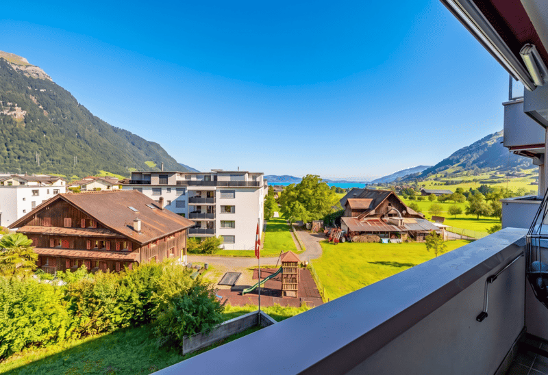 Wohnen mit Aussicht - 4.5 Zimmer und Seeblick (2)