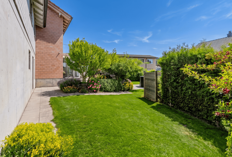 Familientraum mit weitläufigem Garten in Altishofen (3)