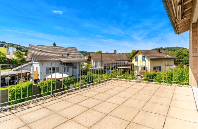 Familientraum mit weitläufigem Garten in Altishofen (11)