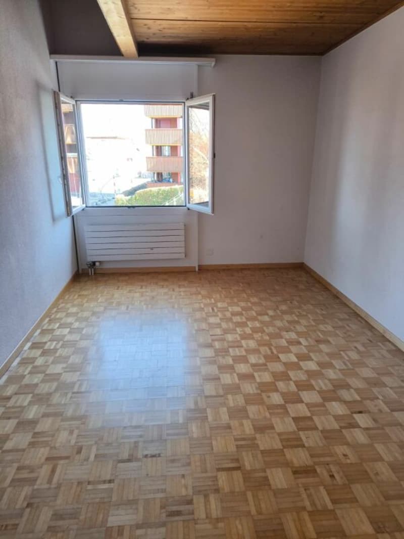 Ampio appartamento di 4,5 locali con galleria aggiuntiva (15)