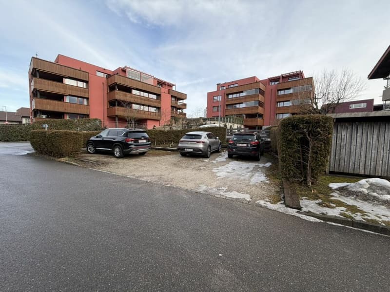 Places de parking intérieur & extérieur (10)