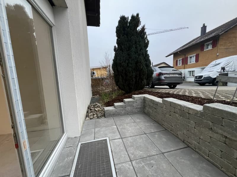 Charming 2.5 room apartment with private seating area (5)