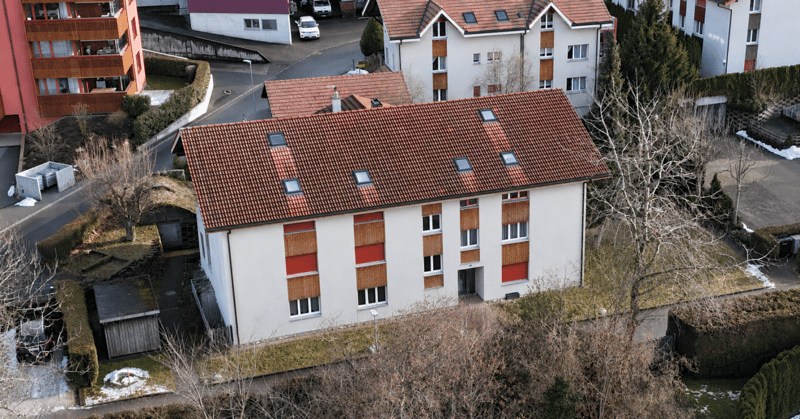 Grosse 4,5Zi Wohnung mit zusätzlicher Gallerie (2)