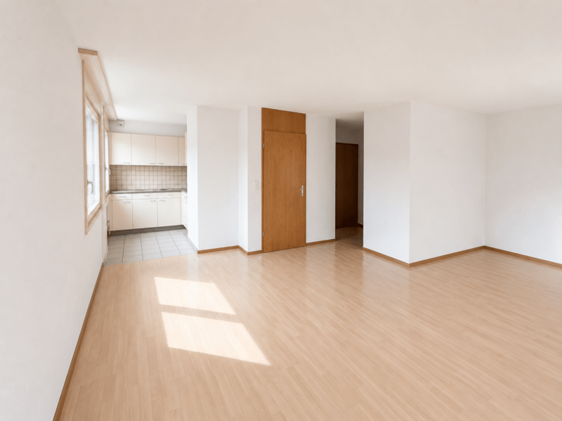 1,5 Zi Wohnung mit Privatsitzplatz (2)