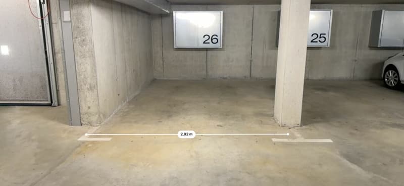 Einstellhallenplatz (4)