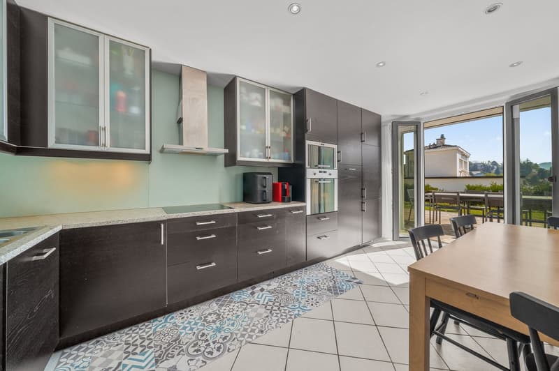 Superbe maison individuelle + studio indépendant - idéalement situé proche du centre-ville (4)