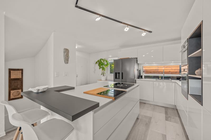 Superbe maison contiguë d'angle de 5,5 pièces - Située à 5min à pied des commodités et transports (6)