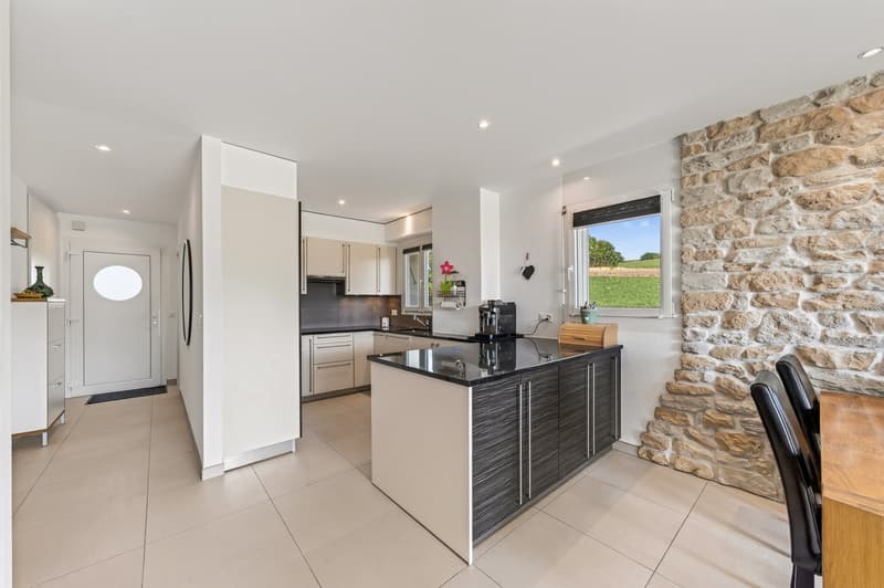 Superbe appartement de 4,5 pièces en duplex avec beau balcon orienté Sud-Ouest (8)