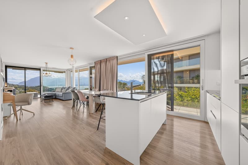 Superbe appartement de 3,5 pièces avec vue imprenable sur le lac et les montagnes - quartier calme (3)