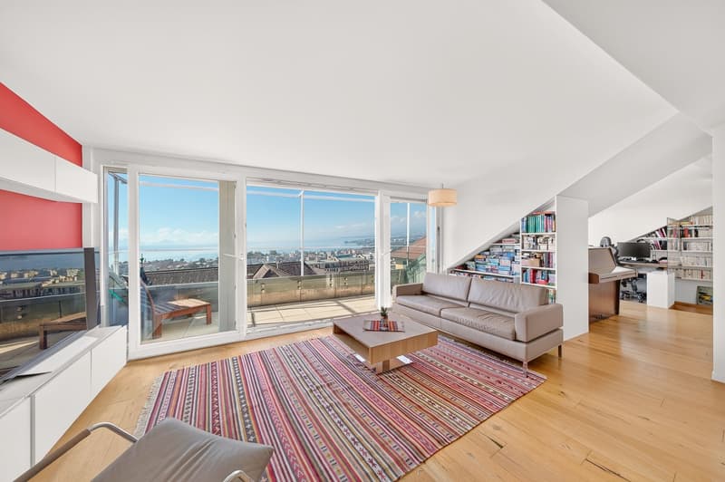 Superbe attique de 3,5 pièces avec vue panoramique sur le lac et les montagnes au coeur de Lausanne (3)