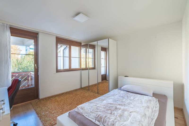 Your new home on the Birsig - stylish living on three floors (9)