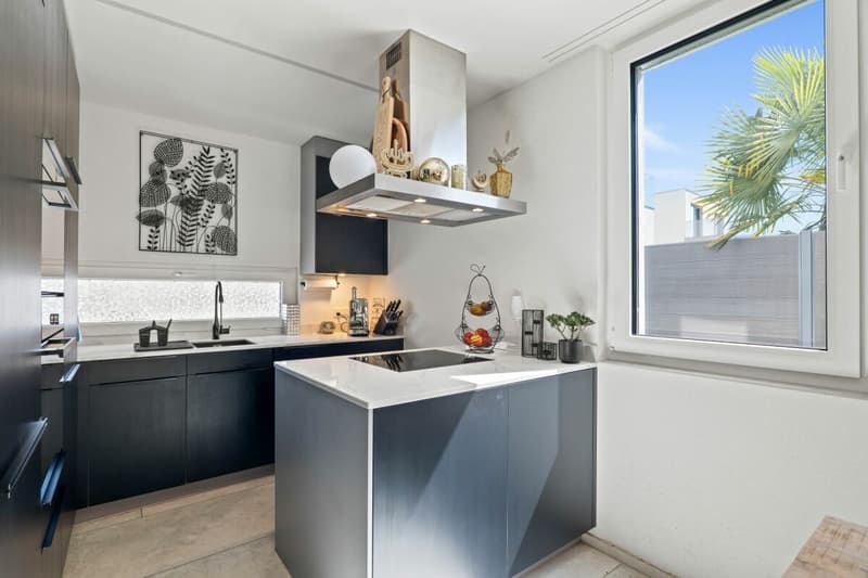 New semi-detached house in a central location (7)