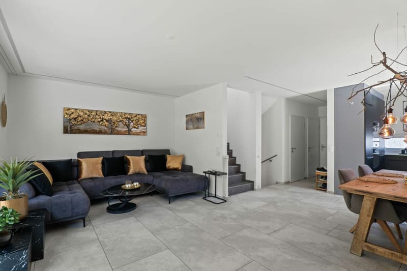 New semi-detached house in a central location (9)