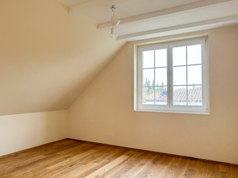 Casa di campagna di 7,5 locali con vista panoramica e vicinanza diretta alla scuola (14)