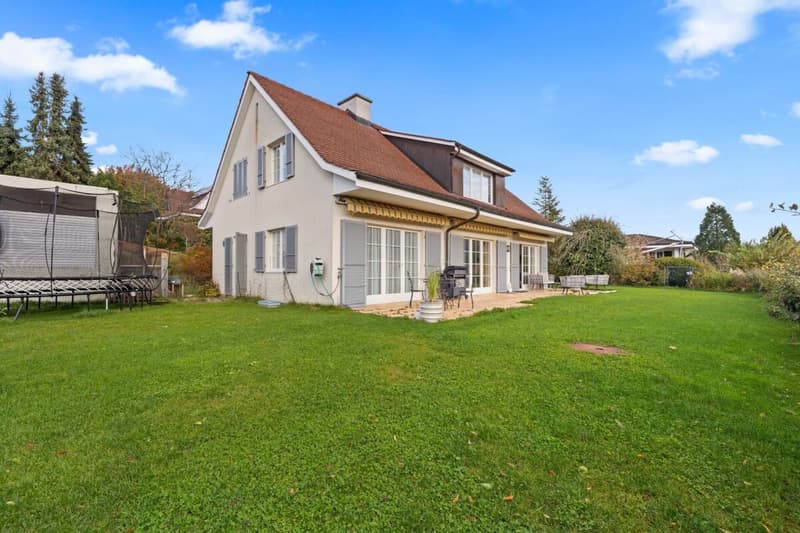 Casa di campagna di 7,5 locali con vista panoramica e vicinanza diretta alla scuola (3)