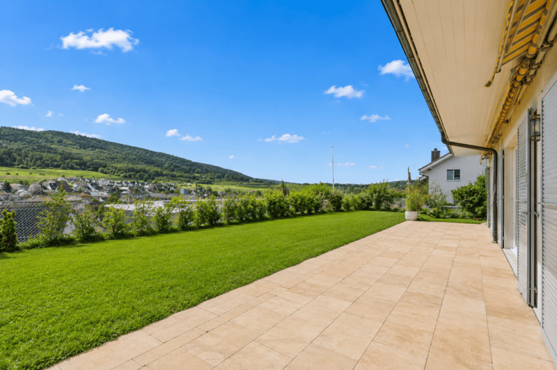Casa di campagna di 7,5 locali con vista panoramica e vicinanza diretta alla scuola (4)