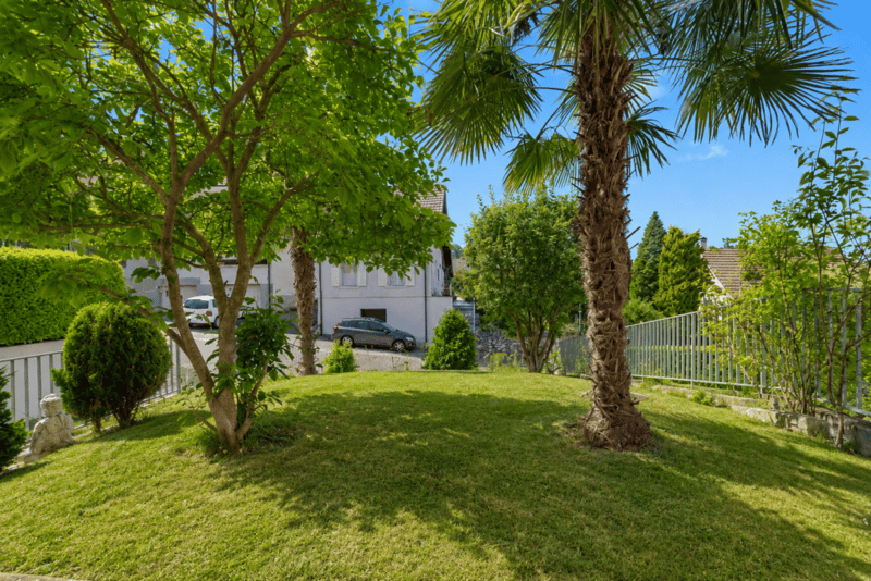 Your new home - Modern garden apartment in a quiet location (5)