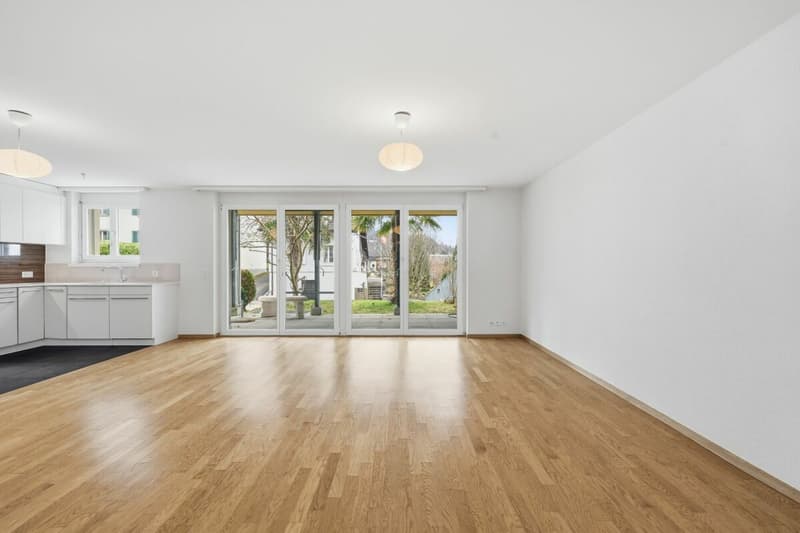 Your new home - Modern garden apartment in a quiet location (7)