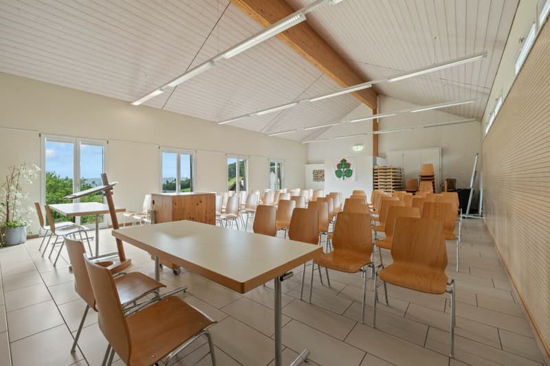 Spazio ufficio stiloso in edificio storico - disponibile per l'occupazione immediata (7)